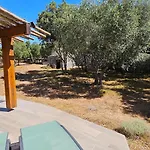 Holiday home Casa Parmentile - Jardin, Wifi, Parking, Familial