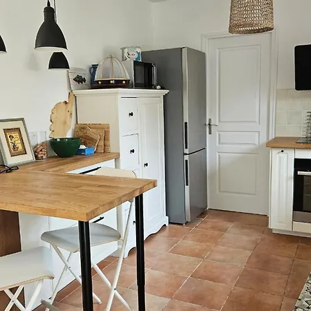 Vakantiehuis Casa Parmentile - Jardin, Wifi, Parking, Familial