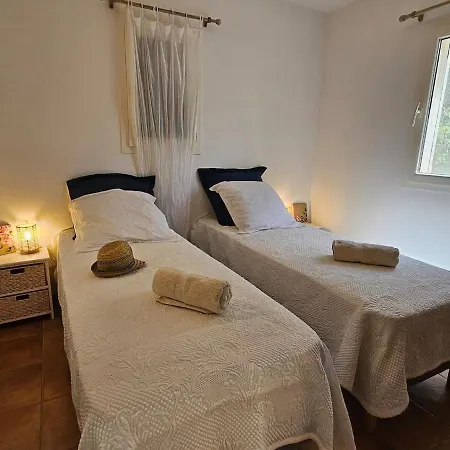 Vakantiehuis Casa Parmentile - Jardin, Wifi, Parking, Familial